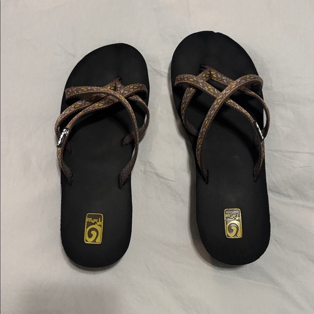 TEVA Brown and Black Flip Flop/Slides